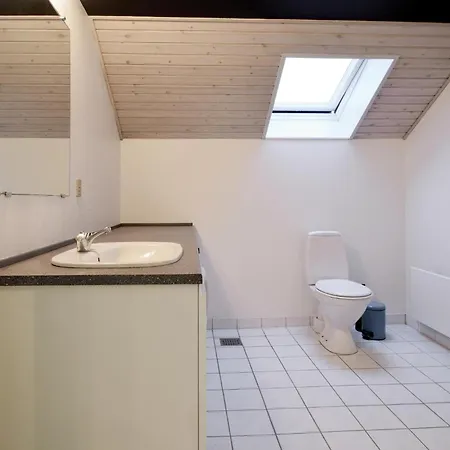 Ferienhaus Haustierfreundliches Haus In Juelsminde Mit Sauna