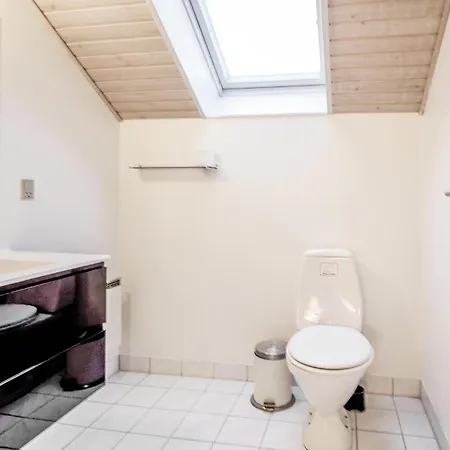 Stunning In Juelsminde With Sauna Σπίτι διακοπών *